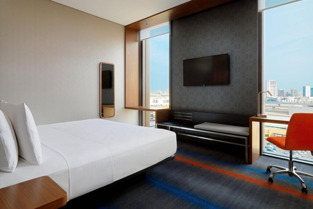 الوفت معيصم، 4* دبي
